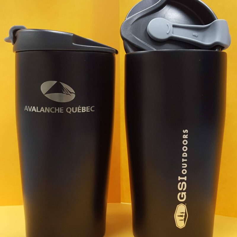 Tasse isolée Avalanche Québec
